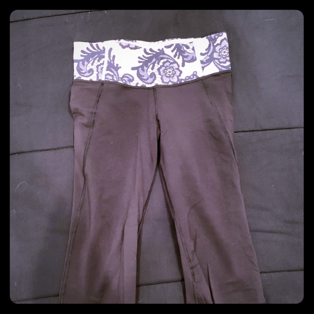 Cropped Lululemons